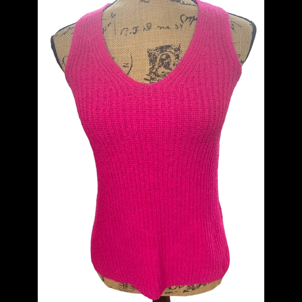 NWT Women’s pink, sleeveless A New Day Sweater